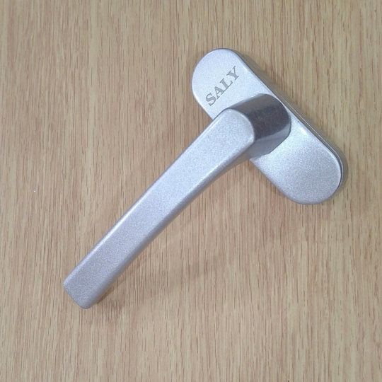 Tay nắm đa điểm cửa sổ SALY (Màu Bạc)